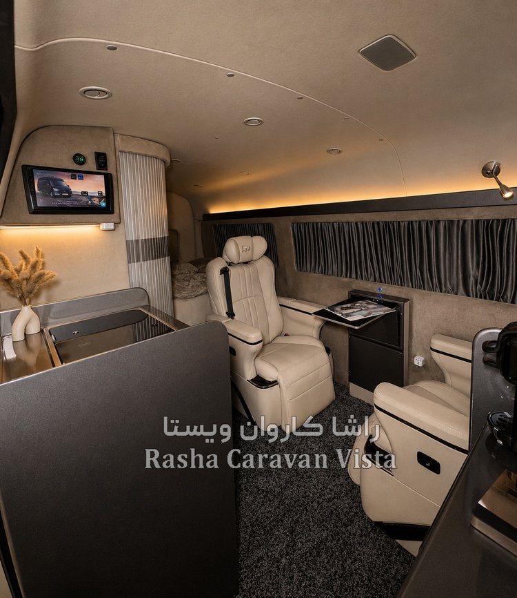 خودرو VIP تویوتا هایس 1405 2